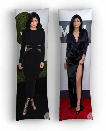 Дакимакура Кайли Дженнер