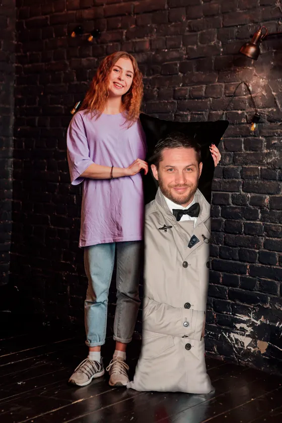 Дакимакура Том Харди №3