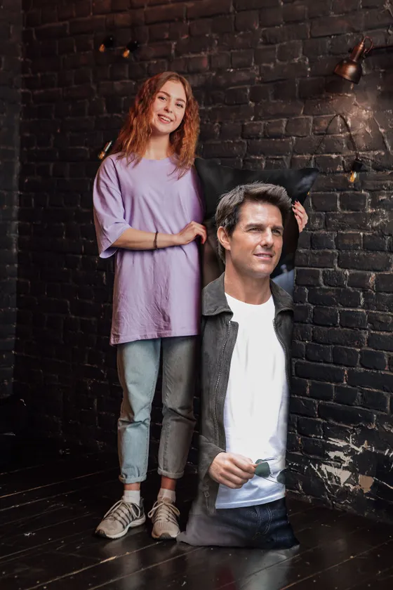 Дакимакура Том Круз №2