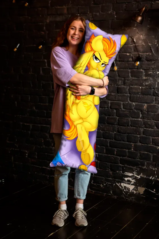 Дакимакура Спитфайр