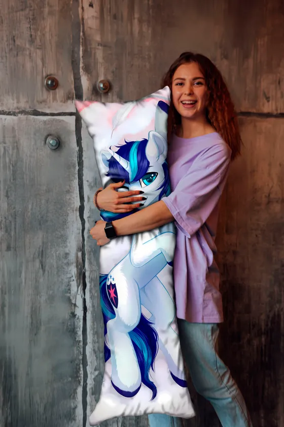 Дакимакура Шайнинг Армор №2