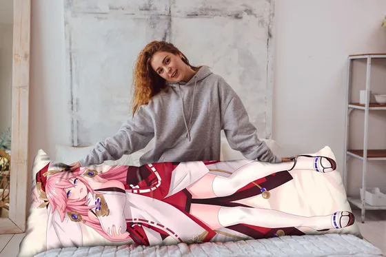 Дакимакура Яэ Мико №4