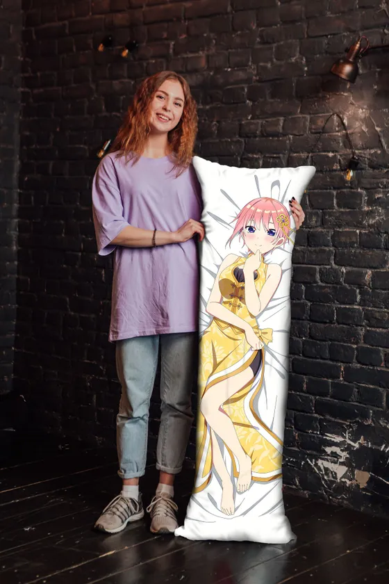 Дакимакура Ичика Накано