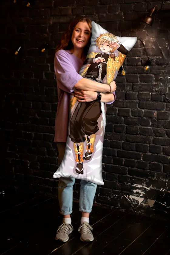 Дакимакура Зеницу Агацума