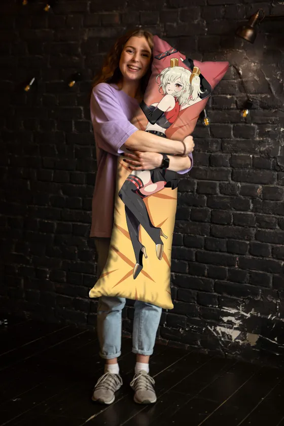 Дакимакура Бернис