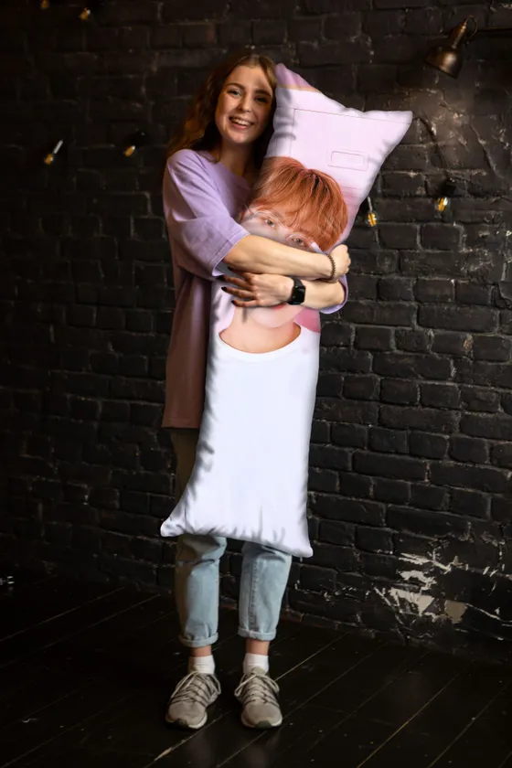 Дакимакура Чанбин №3