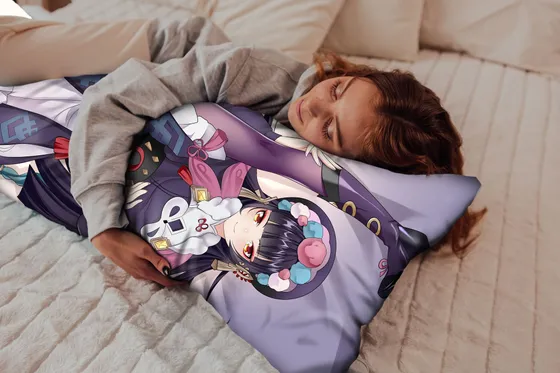 Дакимакура Юнь Цзинь