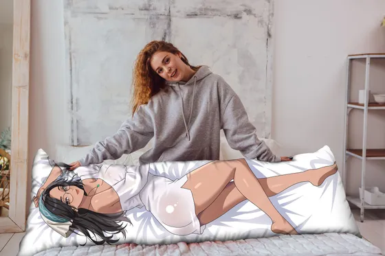 Дакимакура Альма