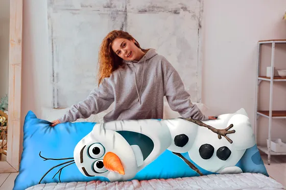 Дакимакура Снеговик Олаф №2